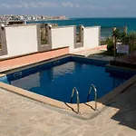 Barex Family Hotel 3*
